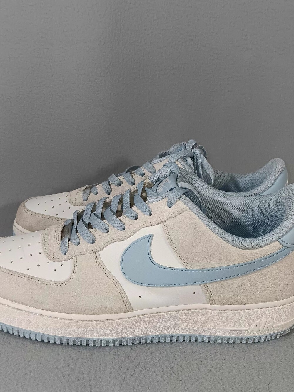 Nike Air Force 1 "07 LV8 Light Bone Armory Blue FQ8 714 -005 Mens Size 11.5 Low